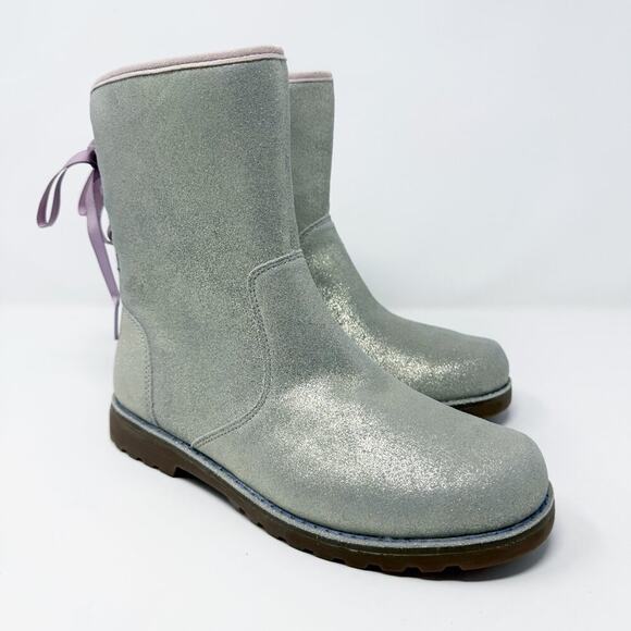 UggMetallic Silver Corene Boots Size 6 Side Zip/Lace Up Back Shearling Footbed